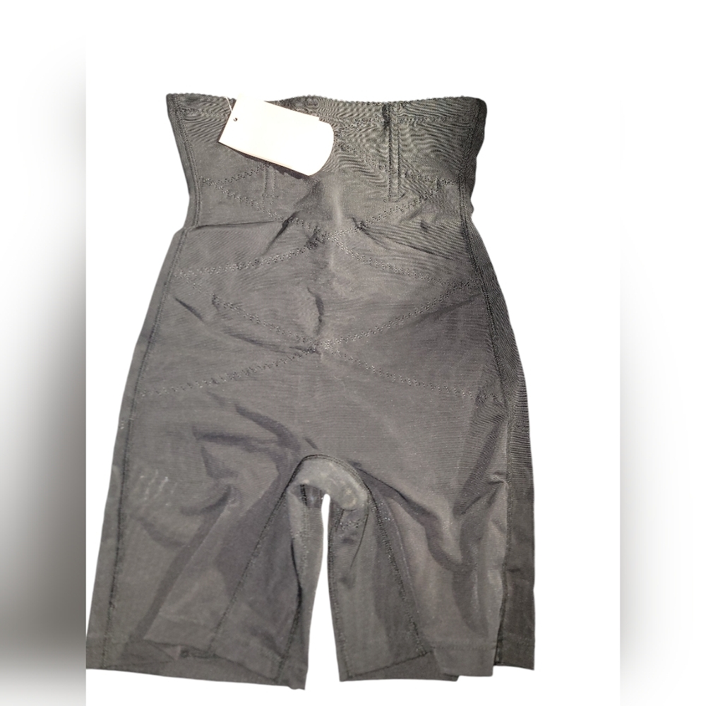 KLVEE Shapewear for Women Tummy Control, High Waisted Body Shaper Shorts  size M